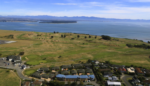 Greens Motel overlooking Tasman bay