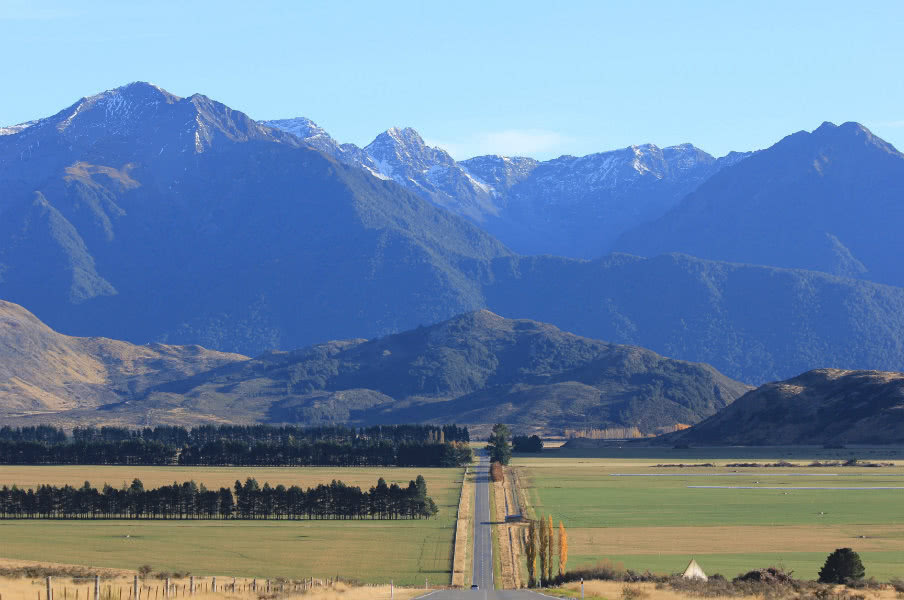 Arthur's Pass road