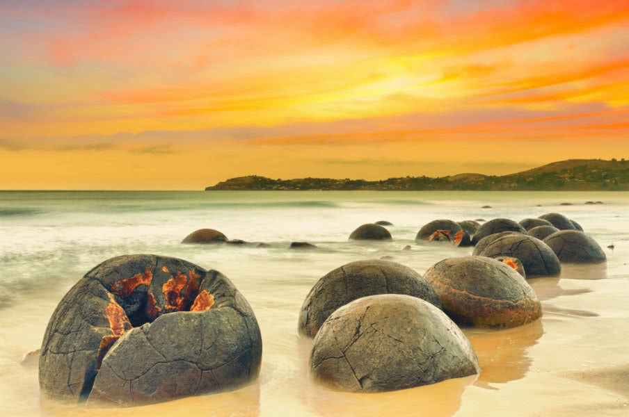 Moeraki Boulders